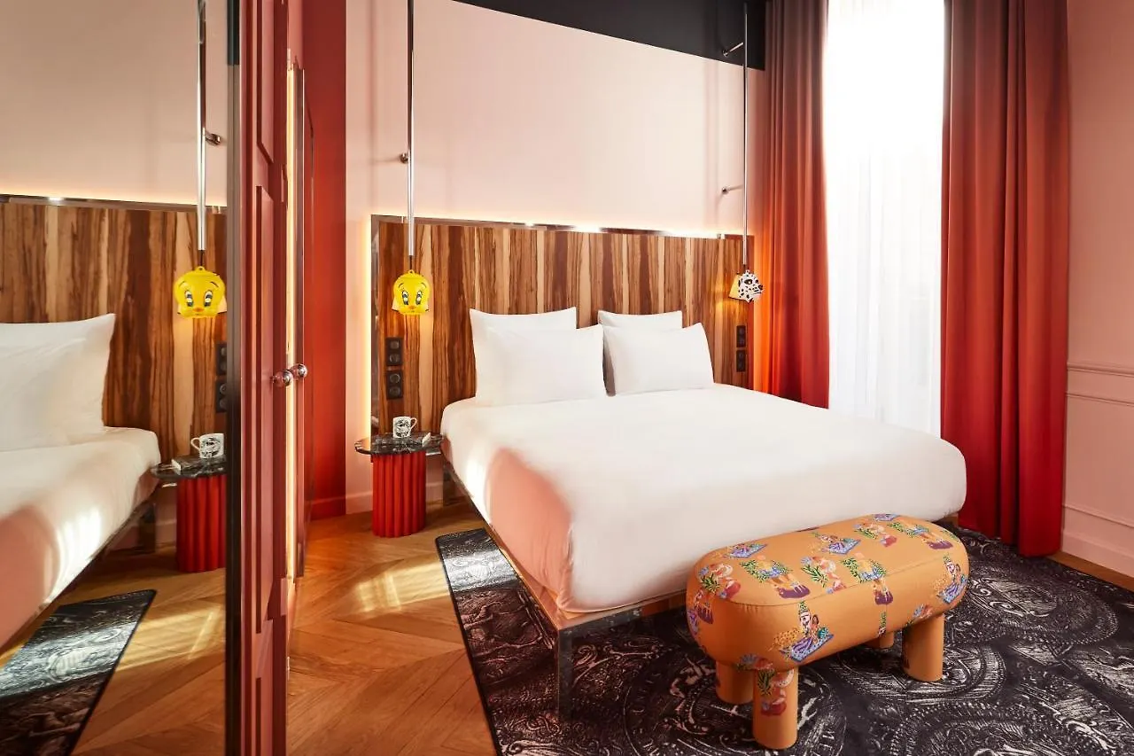 Mama Shelter Rennes Hotell 4*,