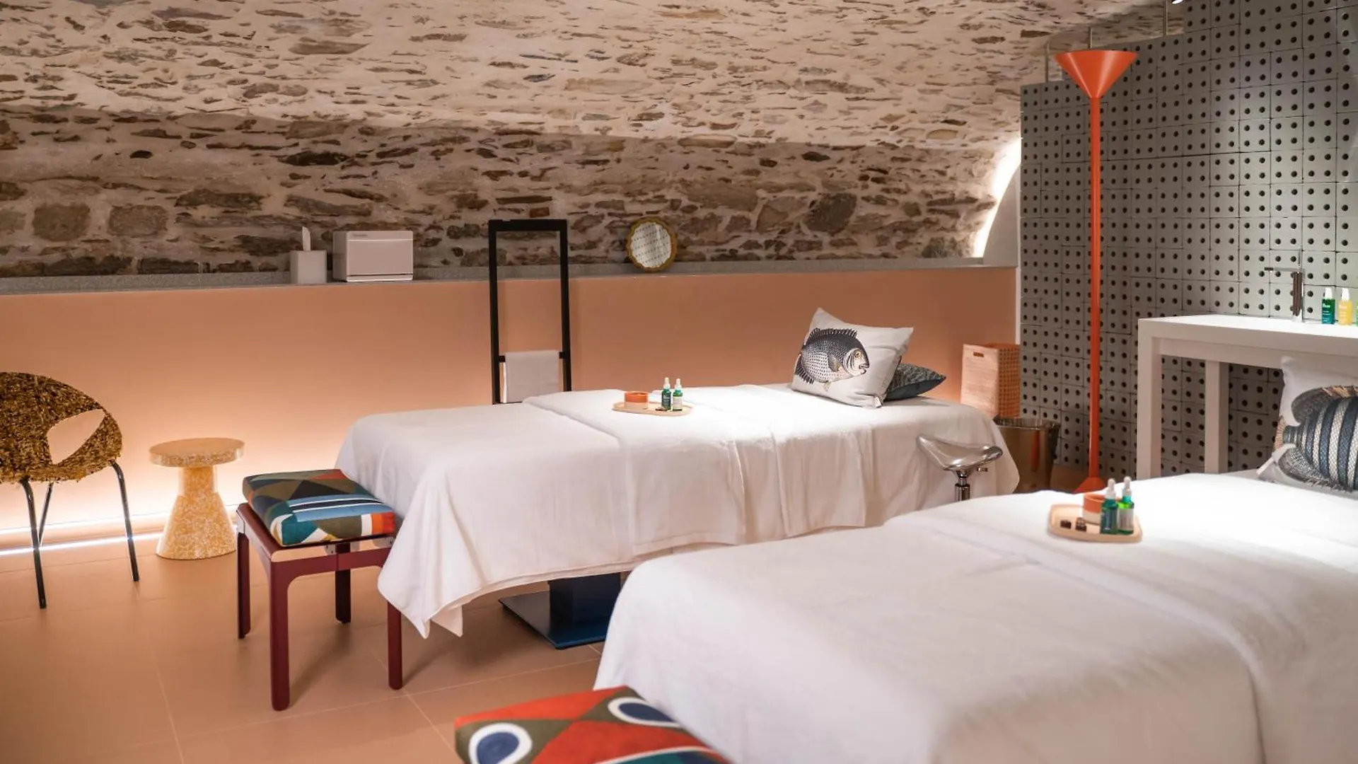 Mama Shelter Rennes Hotell 4*,
